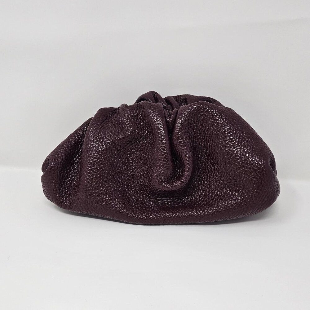 BORSE IN PELLE mini crossbody pouch in dark Burgundy pebbled leather
